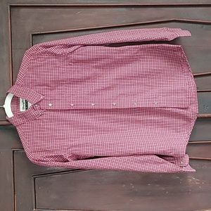 #193.  Wrangler Riata Button Up Shirt size boys XL Burgundy